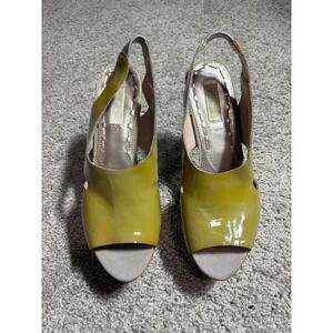 Rachel Rachel Roy Chartreuse Yellow Patent Lucite Heel Platform Sandals Size8.5M